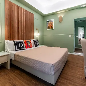 3* לינה וארוחת בוקר Domus Domas & Boutique - Golden Keys Collection